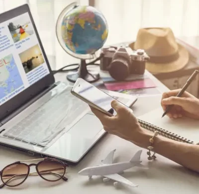 Best-CRM-for-the-Travel-Industry-1536x1024